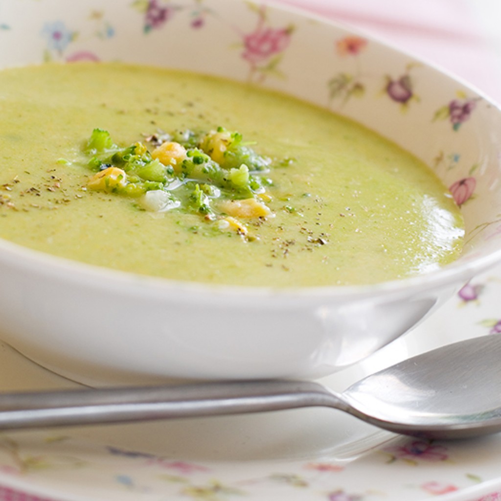 sopa vegetal per a una dieta depurativa