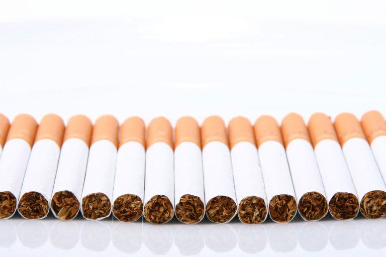 Lee más sobre el artículo Los 15 tipos diferentes de cáncer que puede provocar el tabaco
